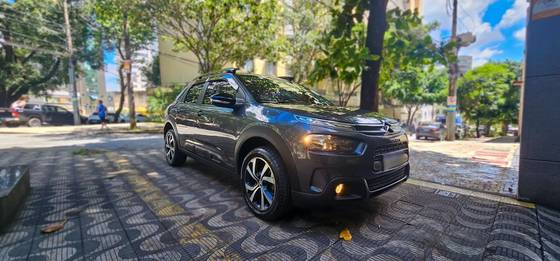 CITROËN C4 CACTUS 1.6 THP FLEX SHINE EAT6